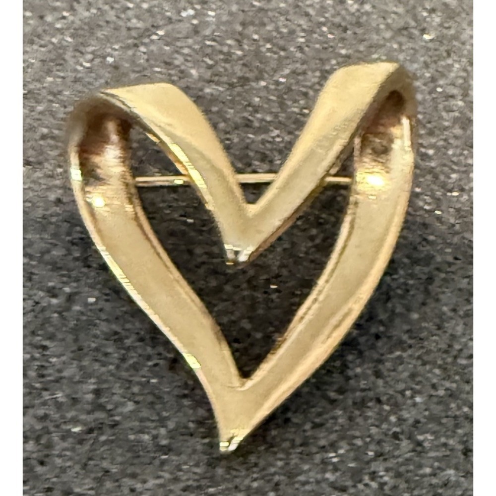 Vintage Craft Signed Gold Tone Abstract Open Heart Brooch Pin Modernist Design